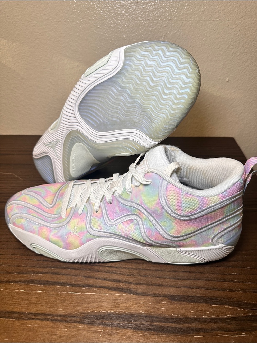 Men’s Jason Tatum Iridescent Pastel Athletic Sneakers - White Lace-Up